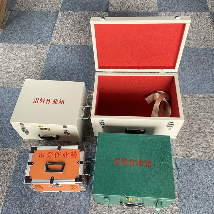 英吉沙爆破工程作业箱如何选择？玻璃钢与传统材质的全面对比